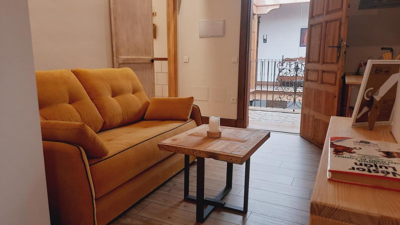 La Casa Del Medico Hosteria Rural Urda Eksteriør bilde